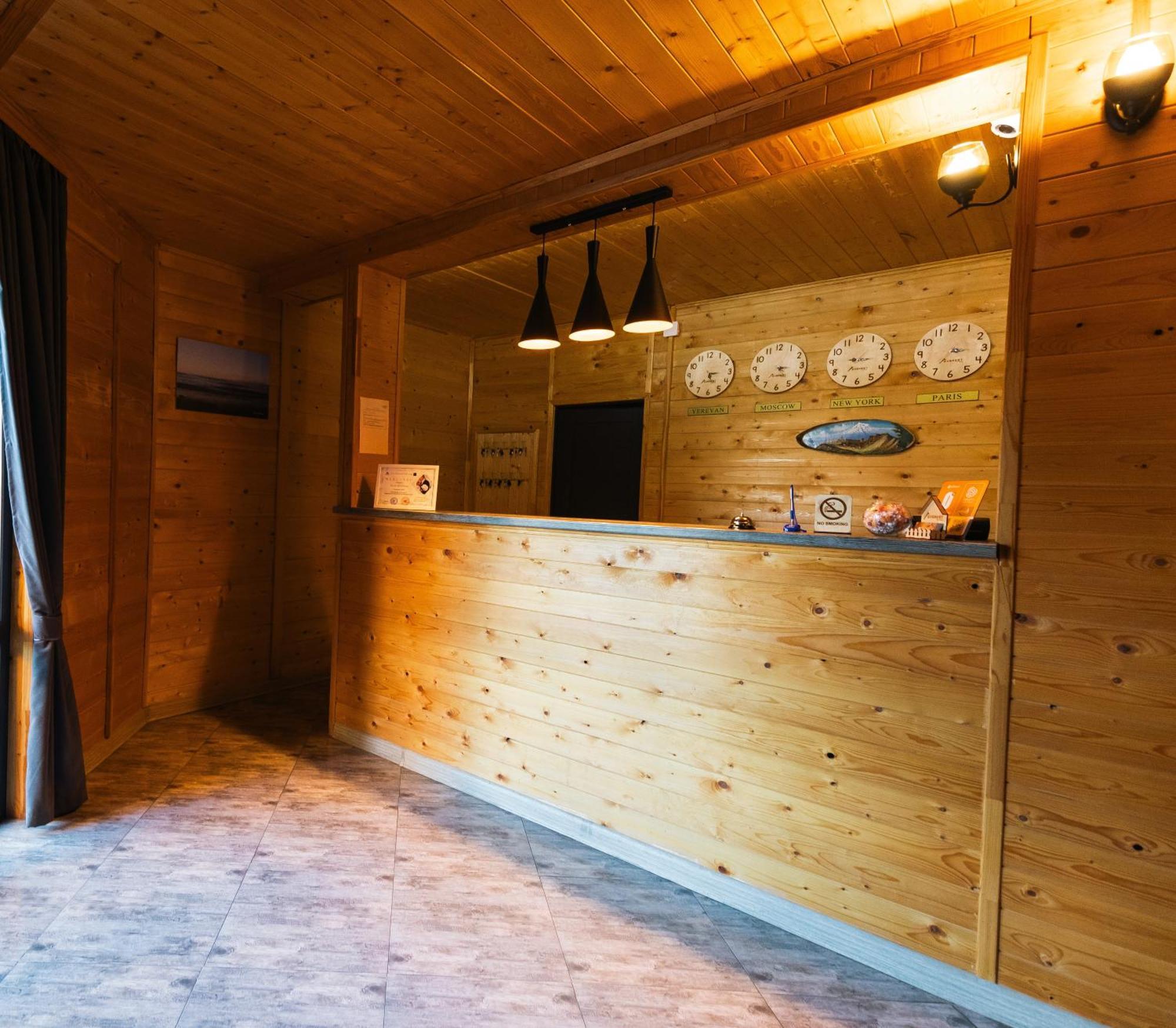 Everest Rest House Cachkadzor Zewnętrze zdjęcie